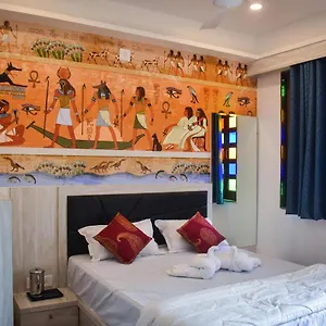 https://lake-bridge.udaipurhotels.org