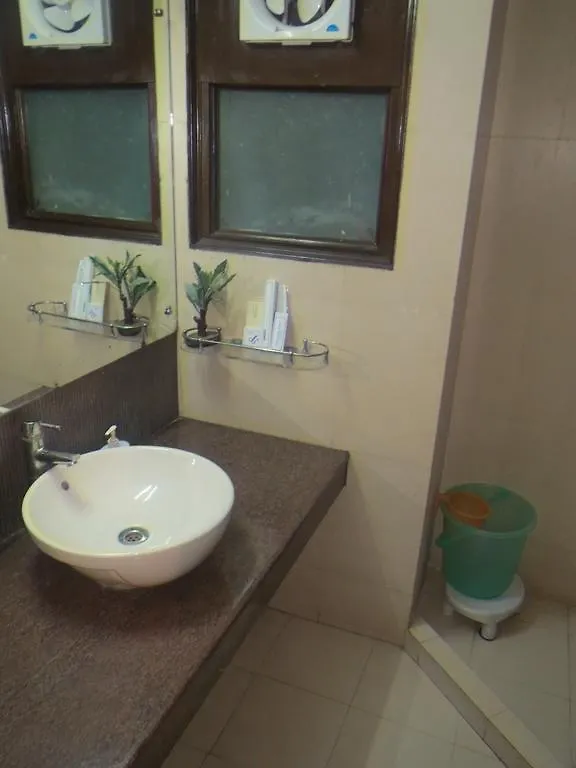 Green Villa Bed & Breakfast
