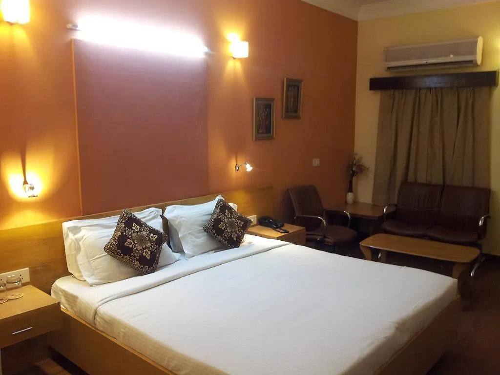 Green Villa Bed & Breakfast  New Delhi