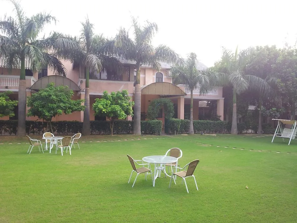 Green Villa Bed & Breakfast
